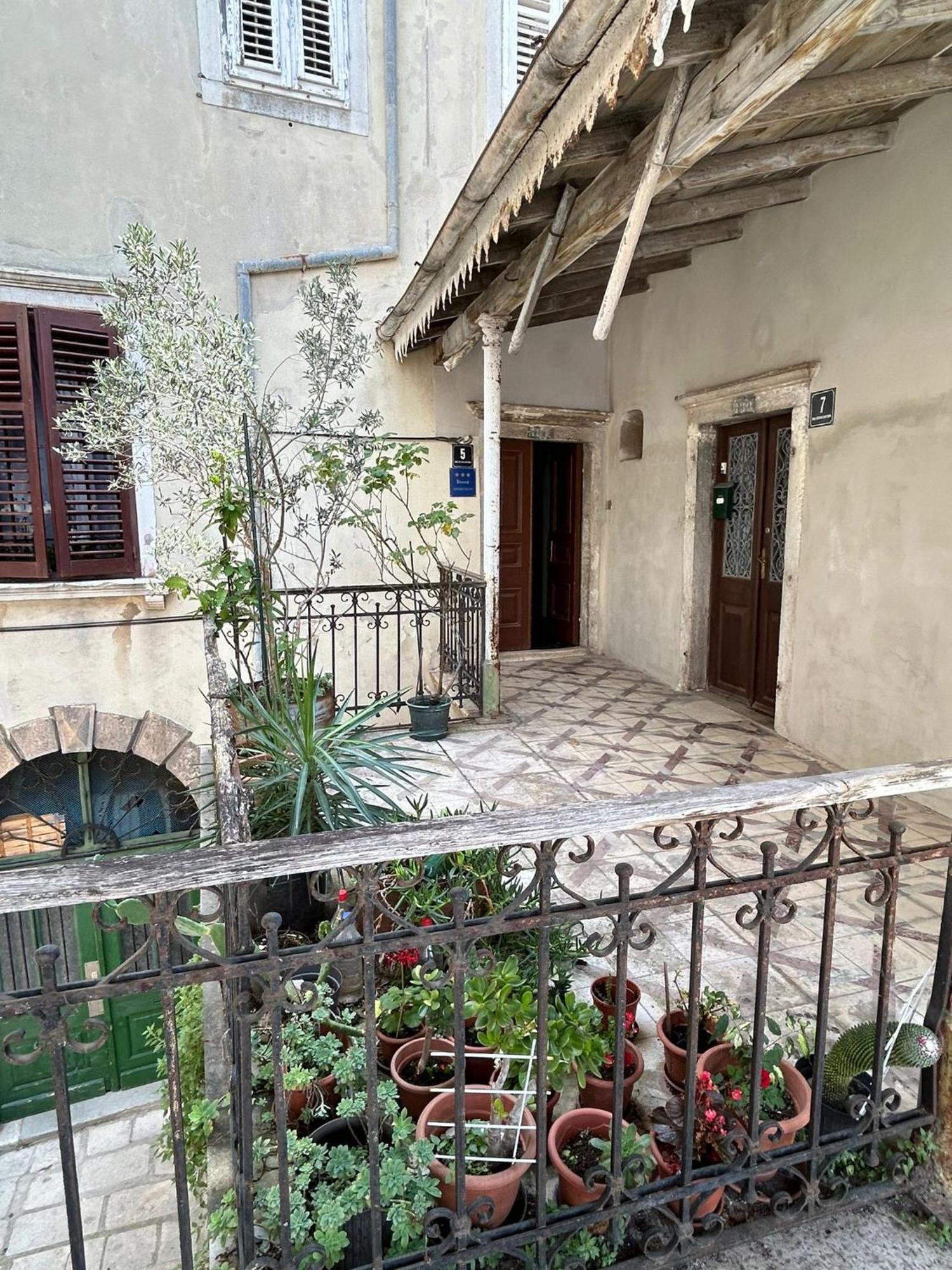 Apartman Lavanda Cres Dış mekan fotoğraf